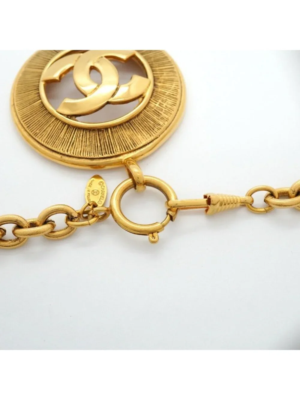 CHANEL necklace vintage
